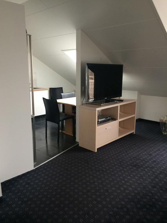 Hotel Ibudir Apartments Akureyri Quarto foto